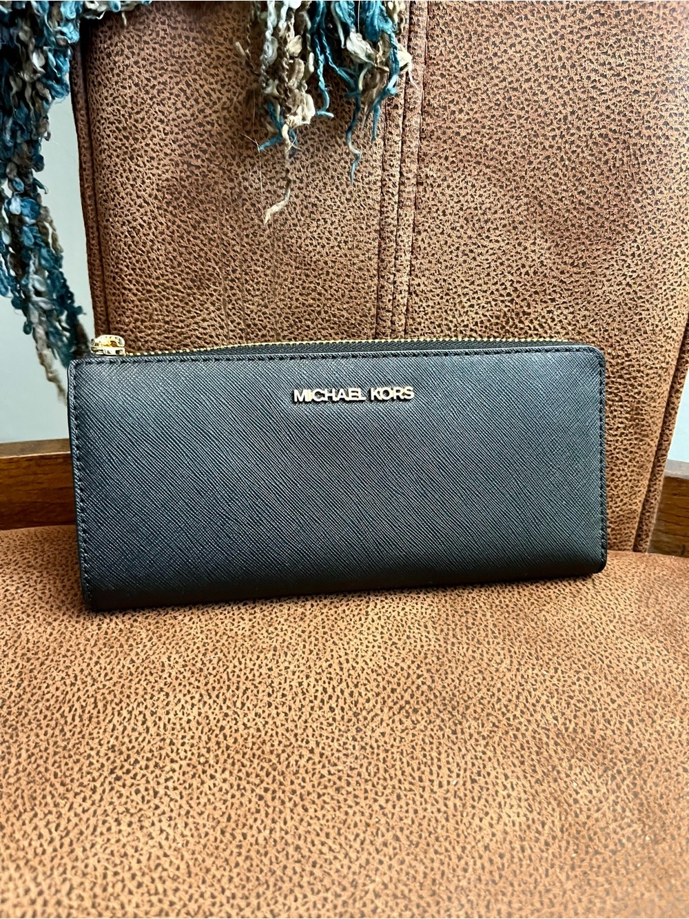 Michael Kors NWOT Black Zip-Around Saffiano Leather Wallet with Gold Logo